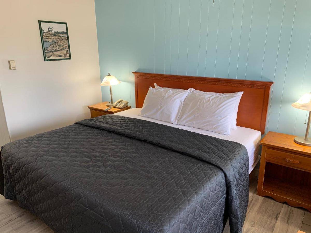 Town & Country Motel Parry Sound Luaran gambar