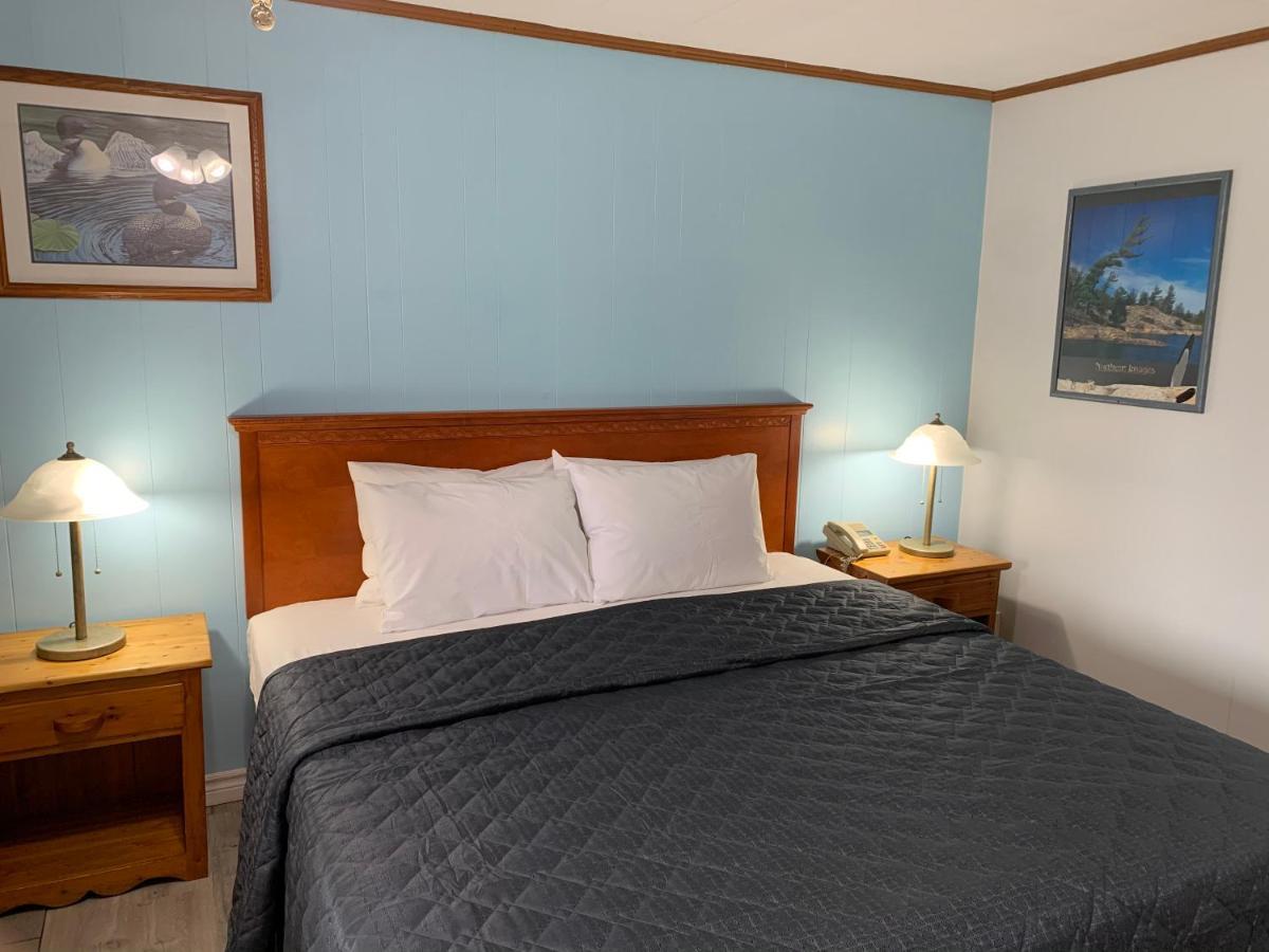 Town & Country Motel Parry Sound Luaran gambar