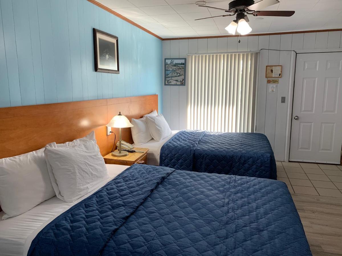 Town & Country Motel Parry Sound Luaran gambar