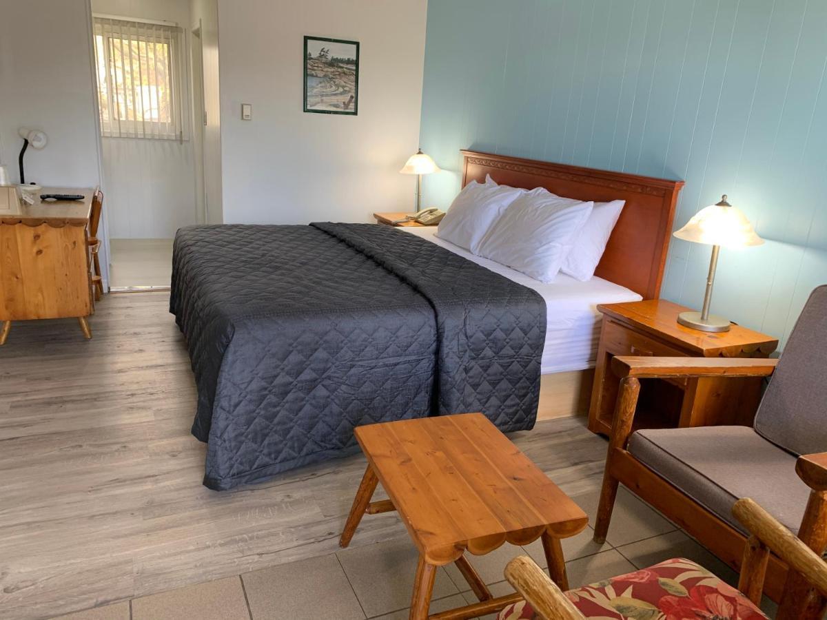 Town & Country Motel Parry Sound Luaran gambar