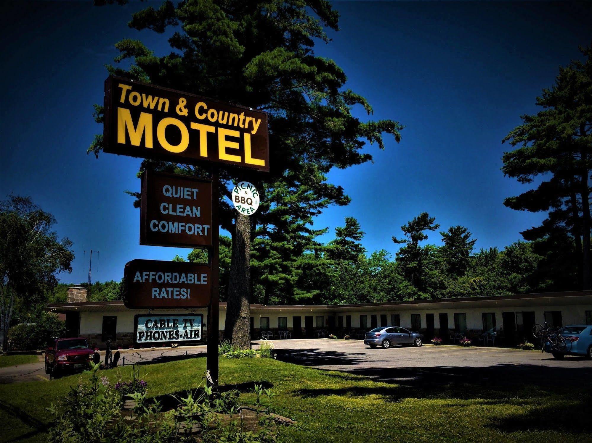 Town & Country Motel Parry Sound Luaran gambar